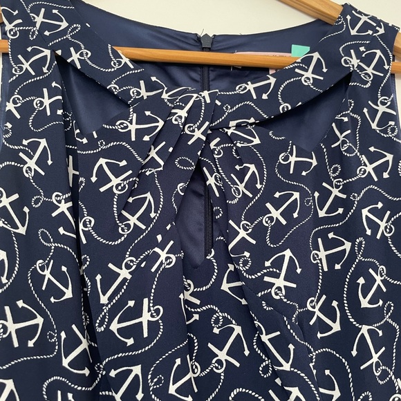 Review Dress Size 8 - Picture 2 of 6